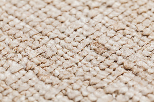 Ковер Notwhite из вискозы ручной работы