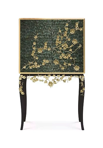 Барный шкаф с отделкой из перьев павлина Mirage