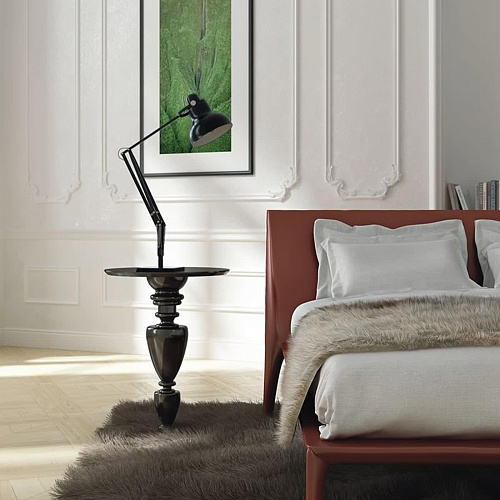 Кровать кожаная итальянская Lucrezia