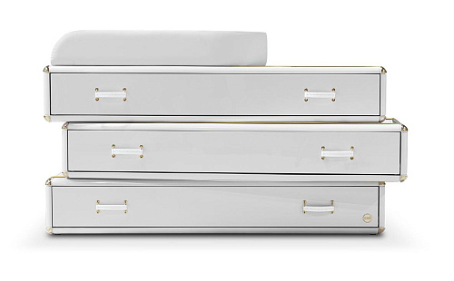 Комод-пеленатор Enchanted Changer