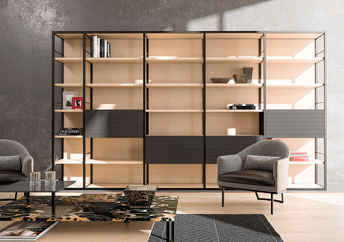 Трёхъярусный журнальный стол