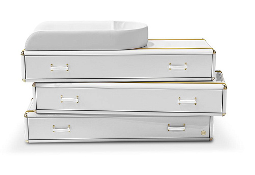 Комод-пеленатор Enchanted Changer